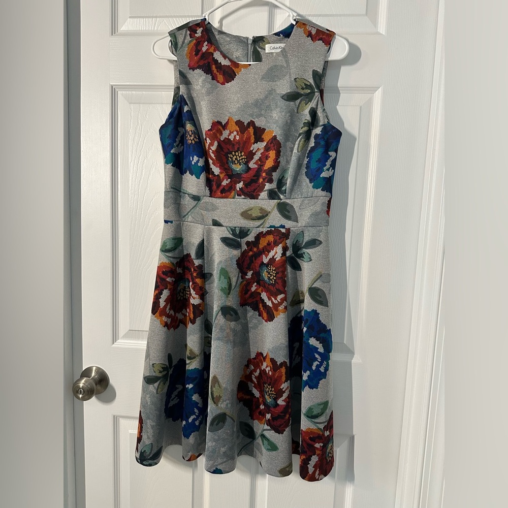 Calvin Klein Stretch A-line Gray Floral Dress